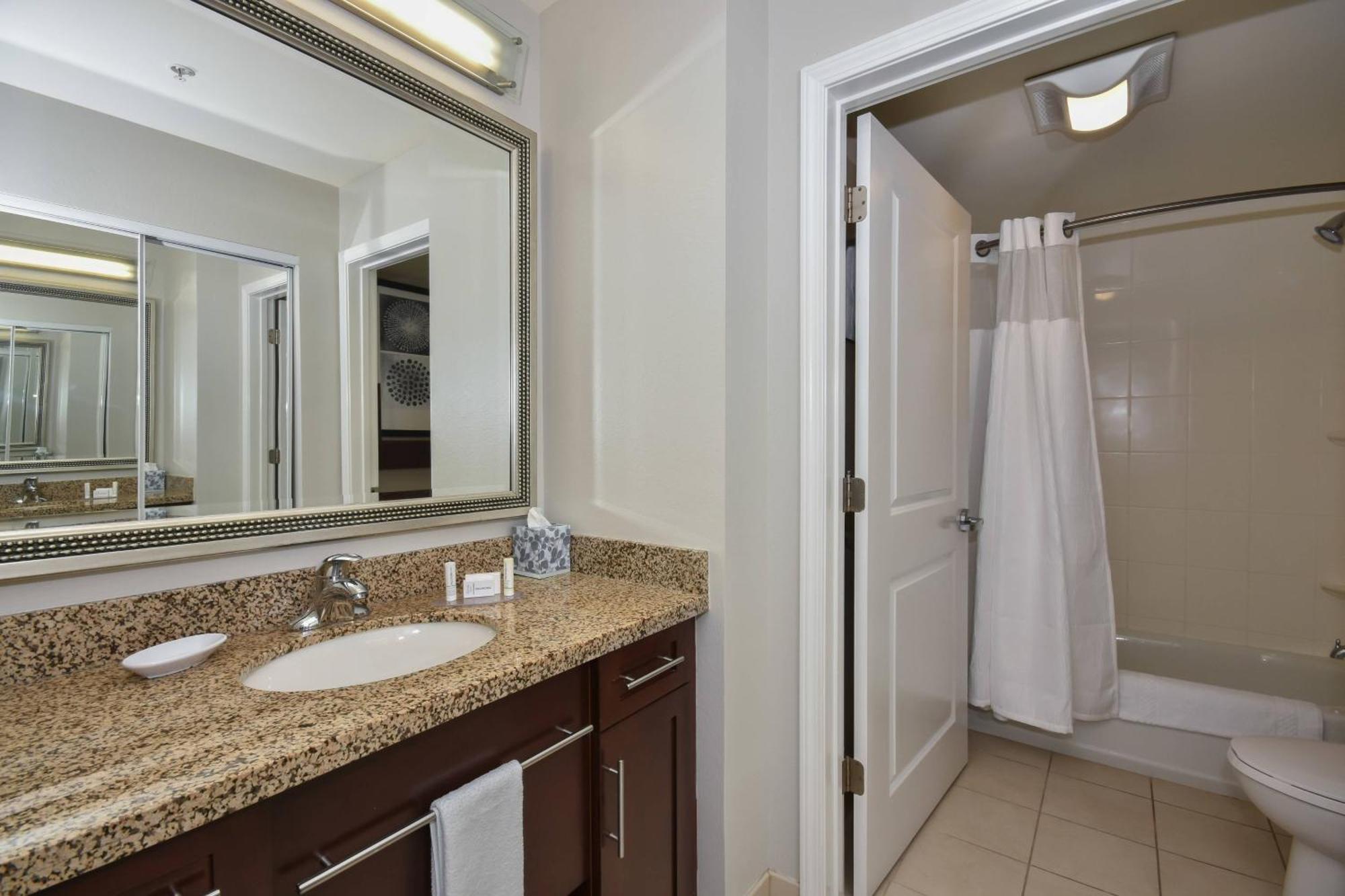 Residence Inn Charlotte Concord Eksteriør billede